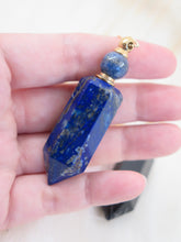 Load image into Gallery viewer, Crystal Vial Spike Necklace