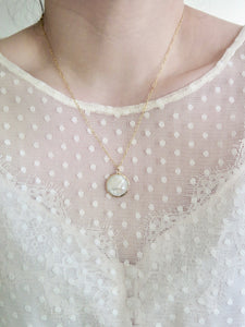 Shell Gold necklace