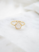 Load image into Gallery viewer, Natural Gemstone Ring