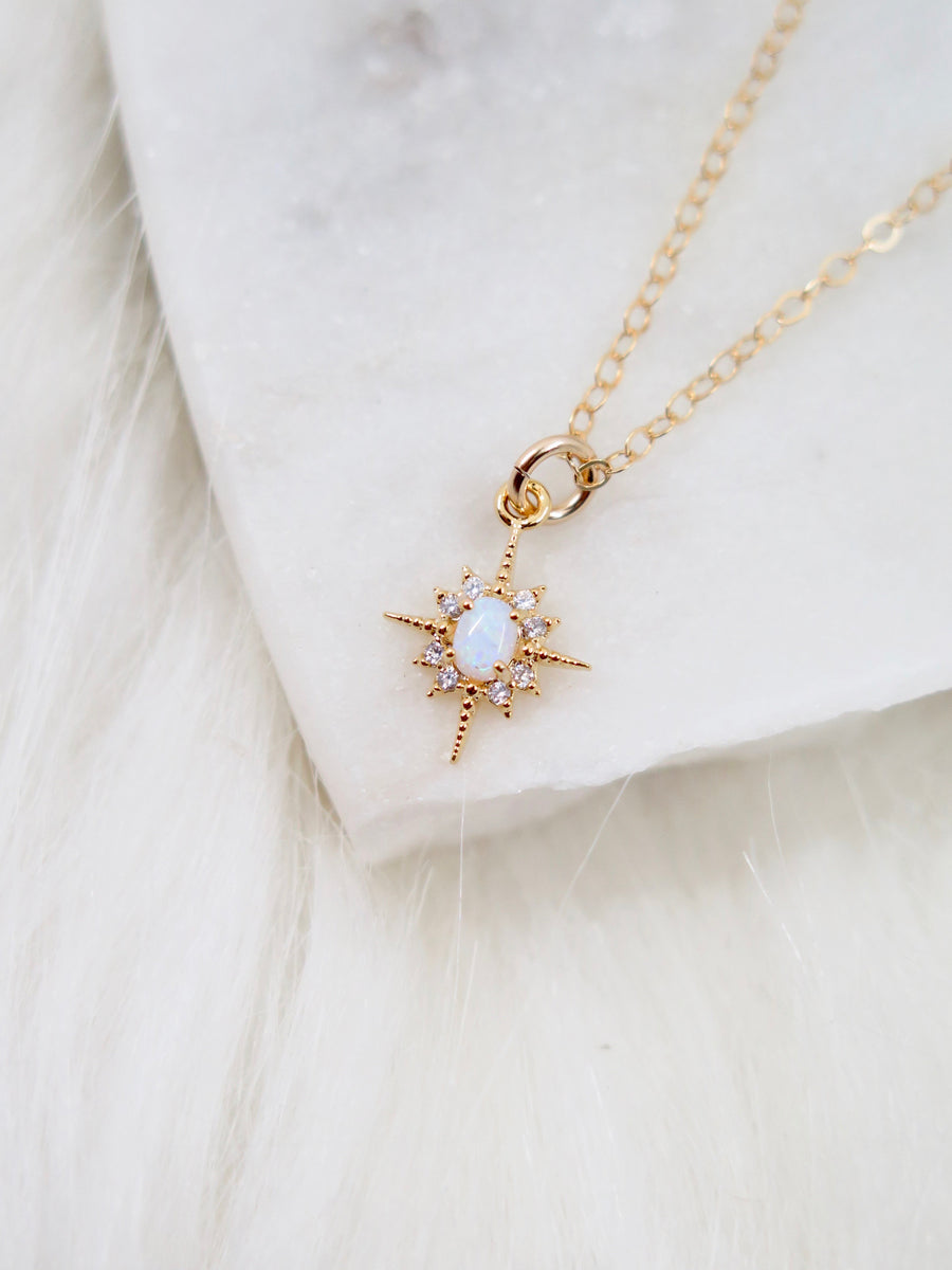 North Star Opal Necklace – MIKUKUMI