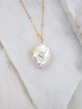 Load image into Gallery viewer, Pearl Opal Necklace
