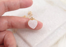 Load image into Gallery viewer, Druzy Heart Pendant Necklace
