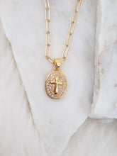 Load image into Gallery viewer, Oval Cross Gold Paperclip Chain Necklace
